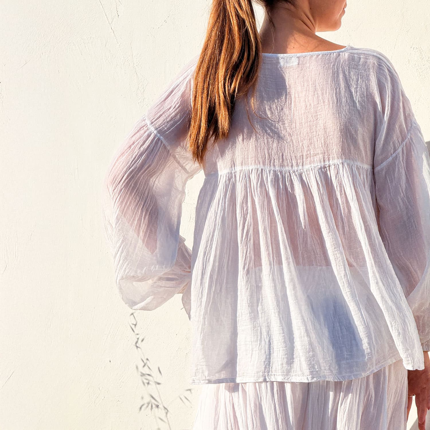 cassandra-shirt-women-cv-s001-white-08.jpg